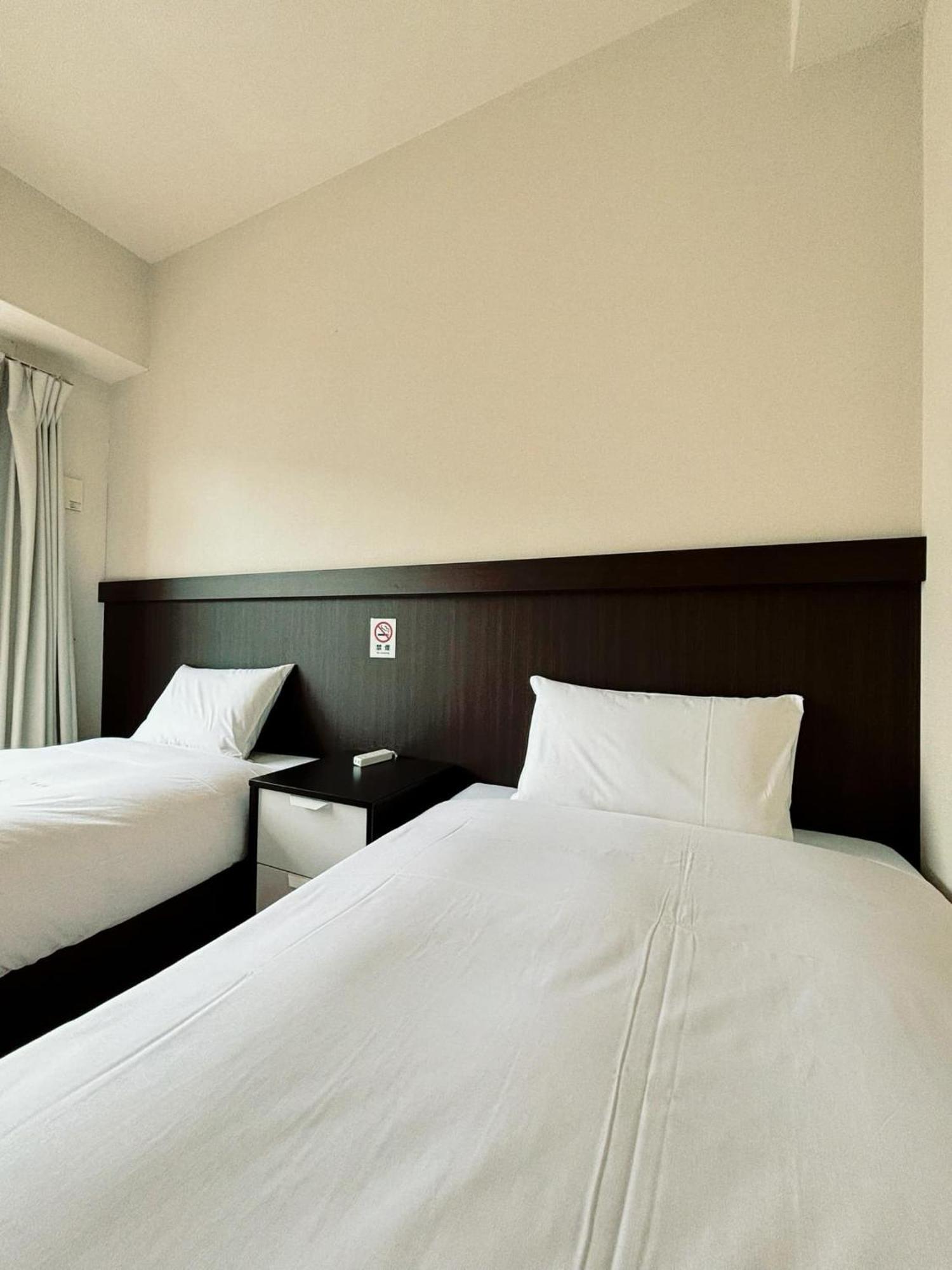 Hotel J&C-I Οσάκα Εξωτερικό φωτογραφία